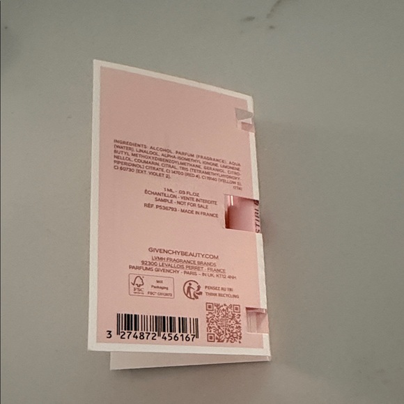 Givenchy Irresistible Sample Card - Light Pink & White - Picture 3 of 3